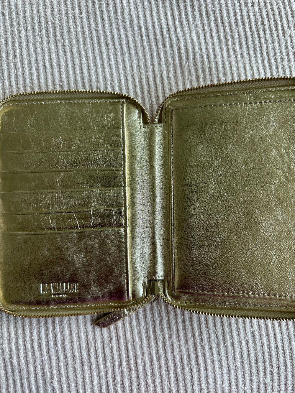 MZ Wallace passport organizer wallet
Champagne Candy never actually used stored - Picture 6 of 9